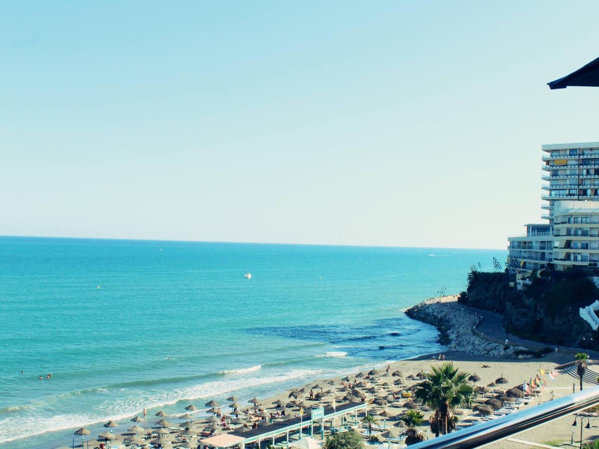 Esplendido Apartamento A Pie De Playa En Torremolinos Exterior photo