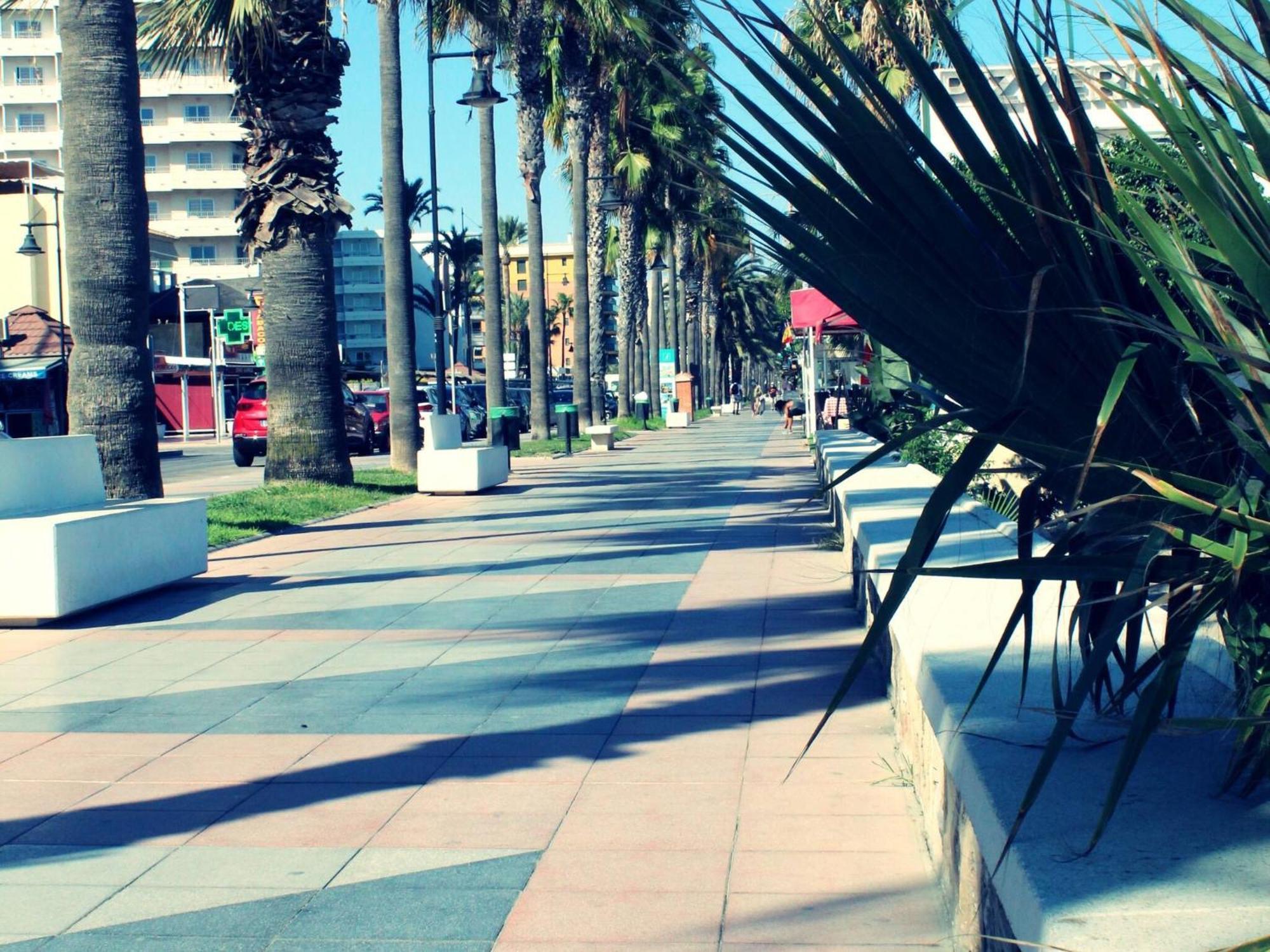 Esplendido Apartamento A Pie De Playa En Torremolinos Exterior photo