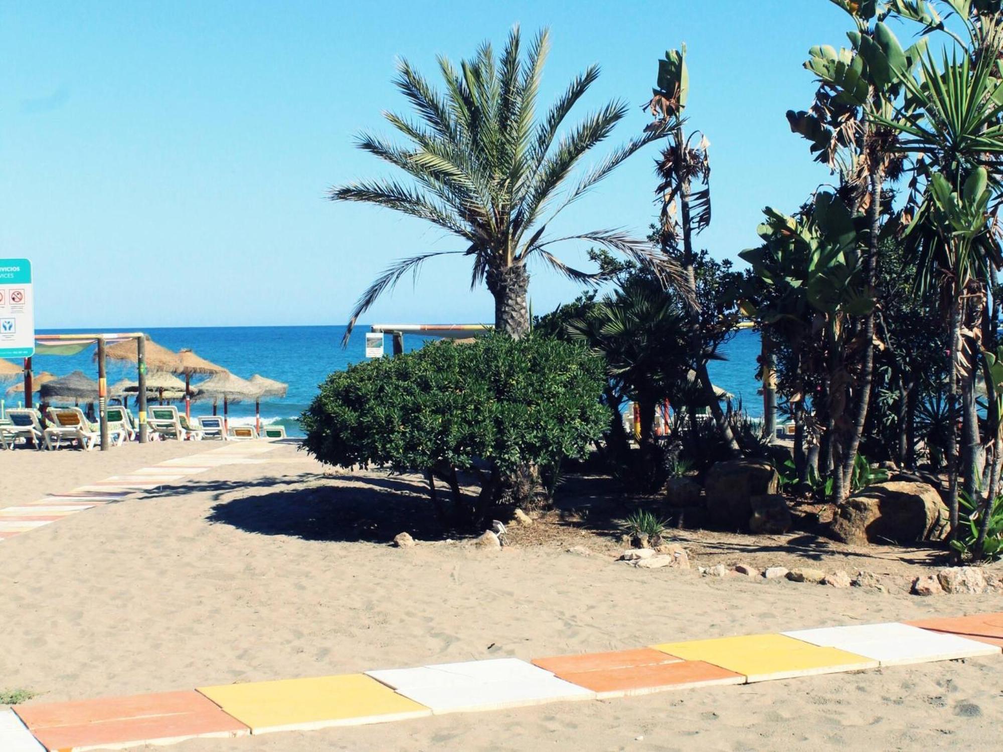 Esplendido Apartamento A Pie De Playa En Torremolinos Exterior photo