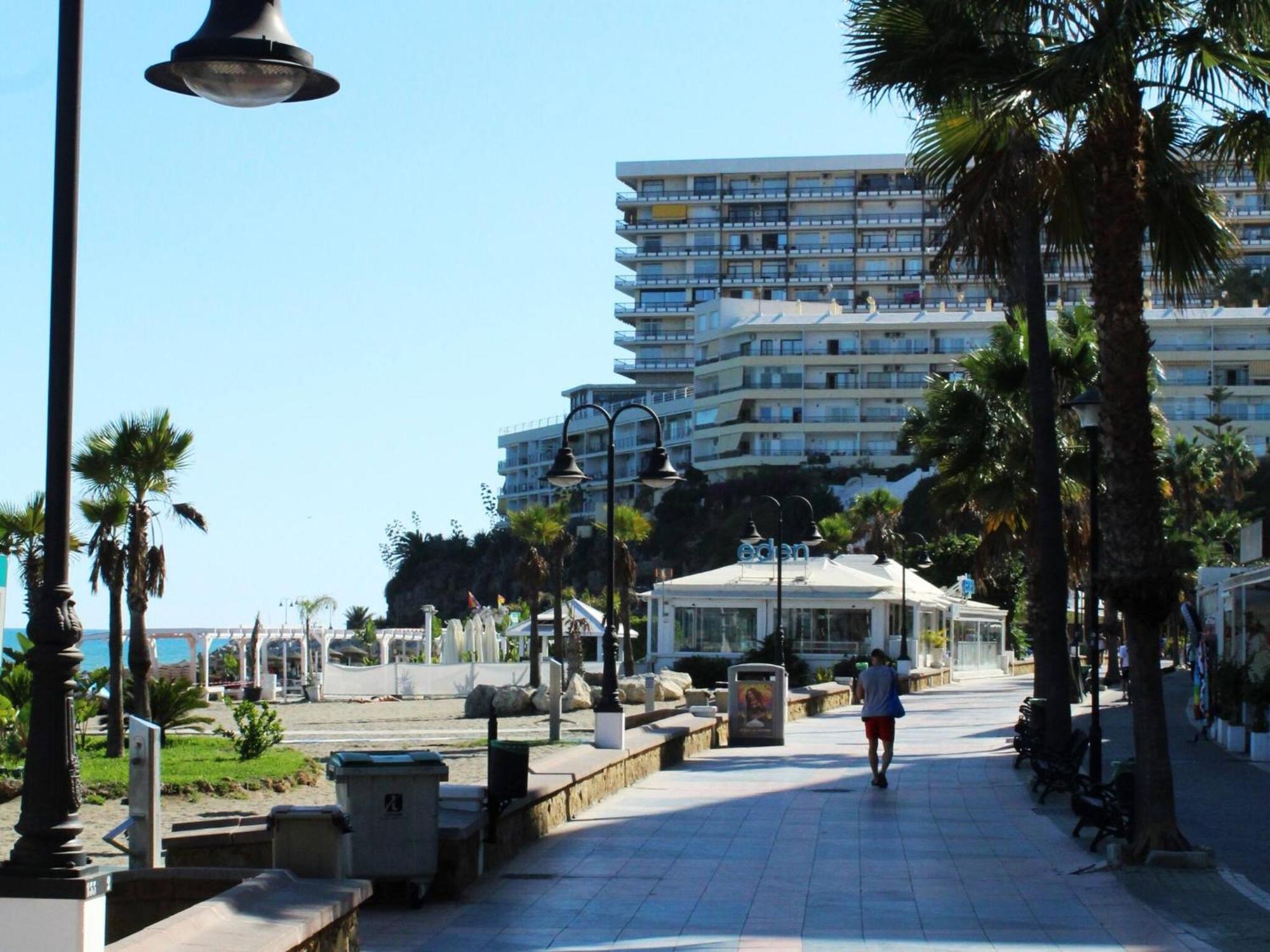 Esplendido Apartamento A Pie De Playa En Torremolinos Exterior photo